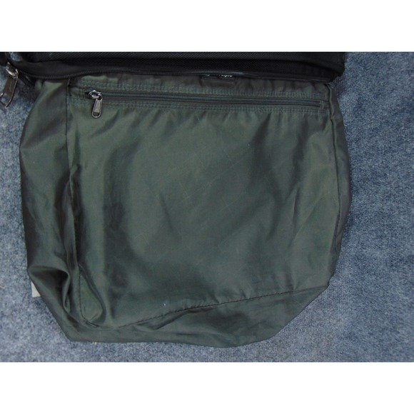 Travelpro Laptop Bag Large Black Solid Tote Travel Carry On Work Commuter - Picture 14 of 16